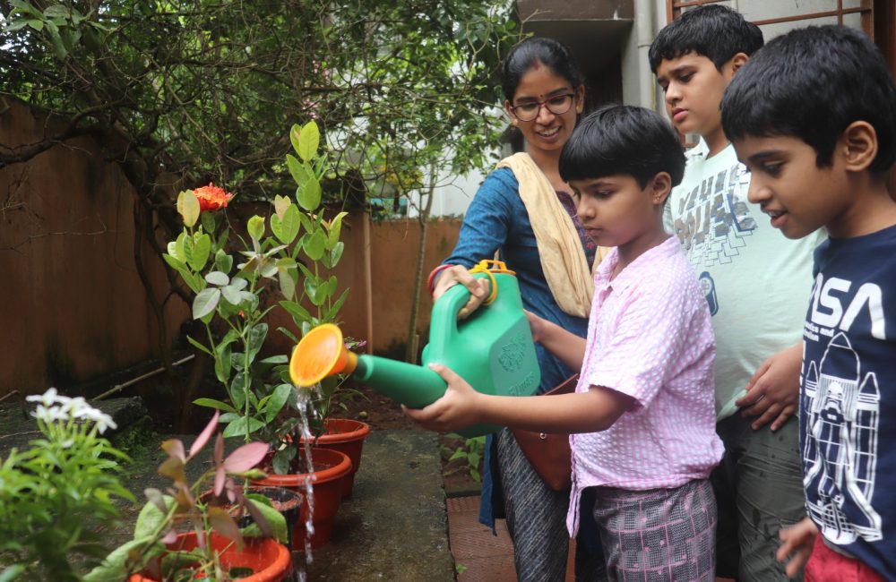 WhatsApp Image 2025-09-12 at 13.11.05_6120e92c WhatsApp Image 2025-09-12 at 13.11.05_6120e92c